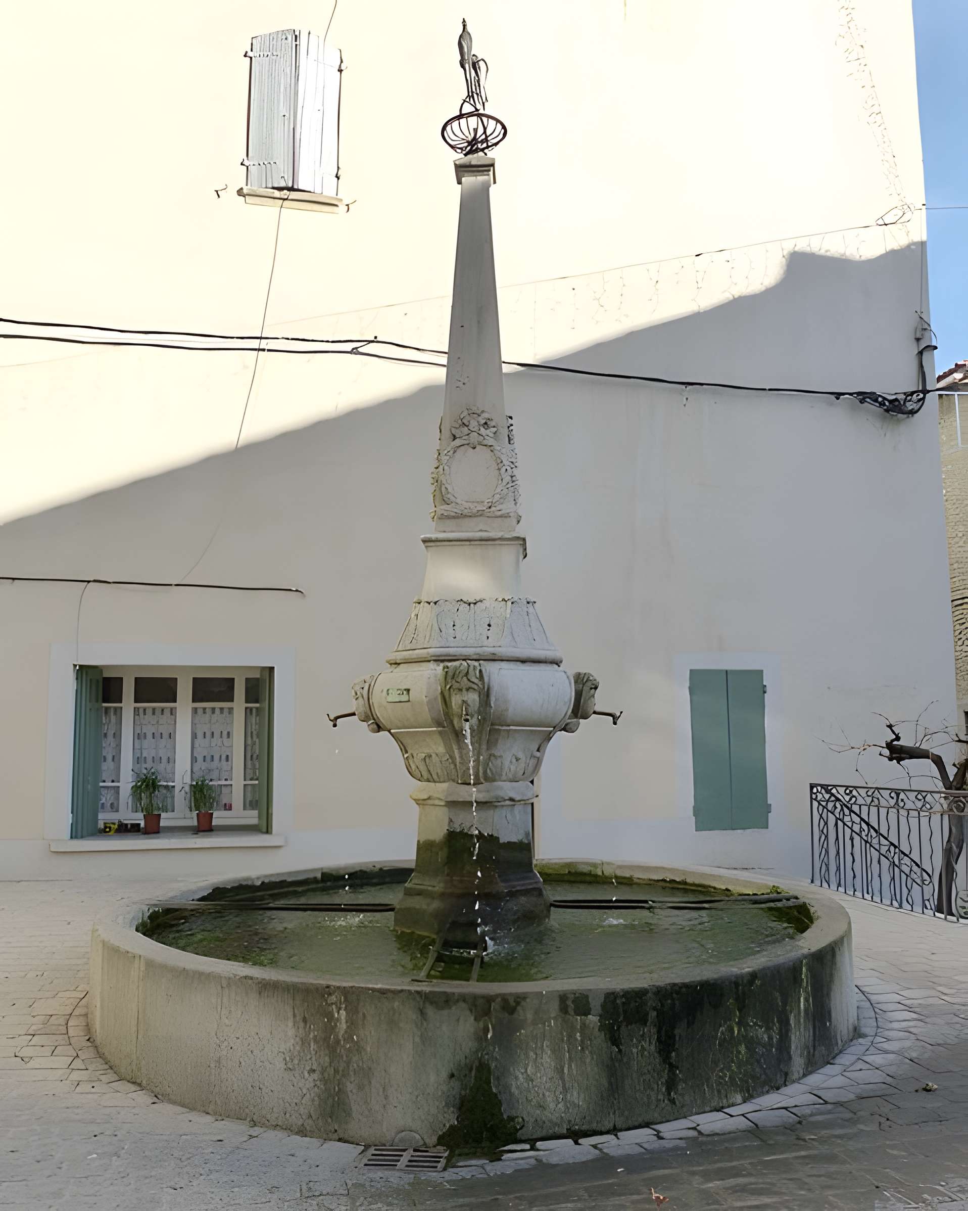 Fontaine publique