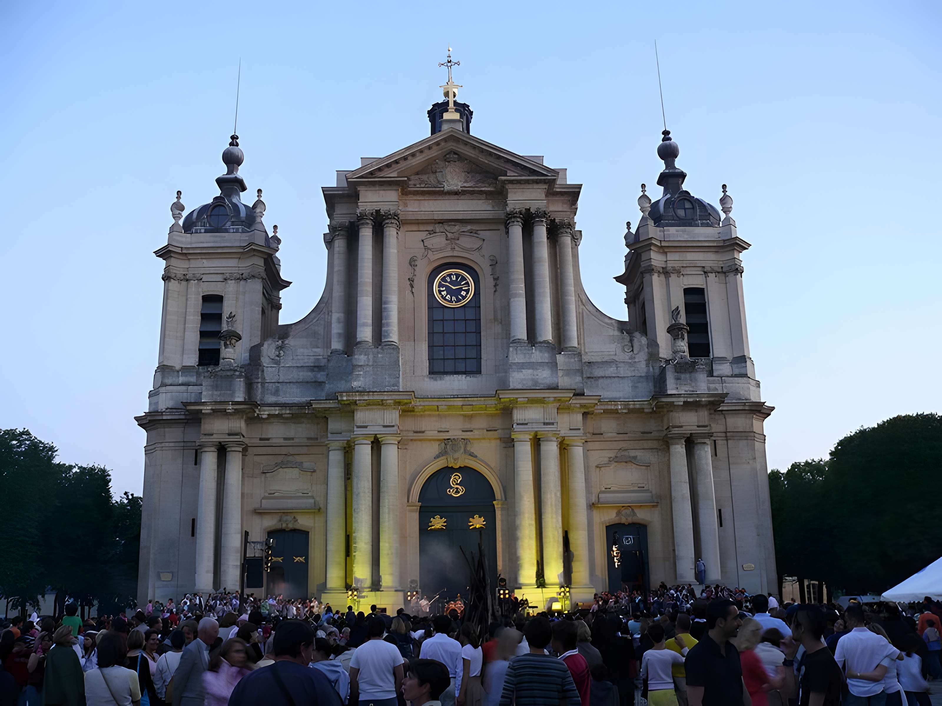 Cathédrale Saint-Louis de Versailles