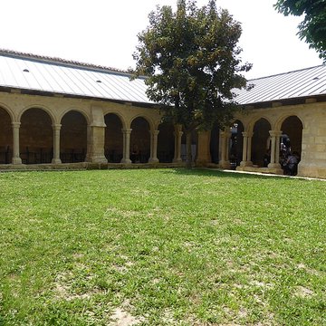 Cloître des Cordeliers de Saint-Émilion