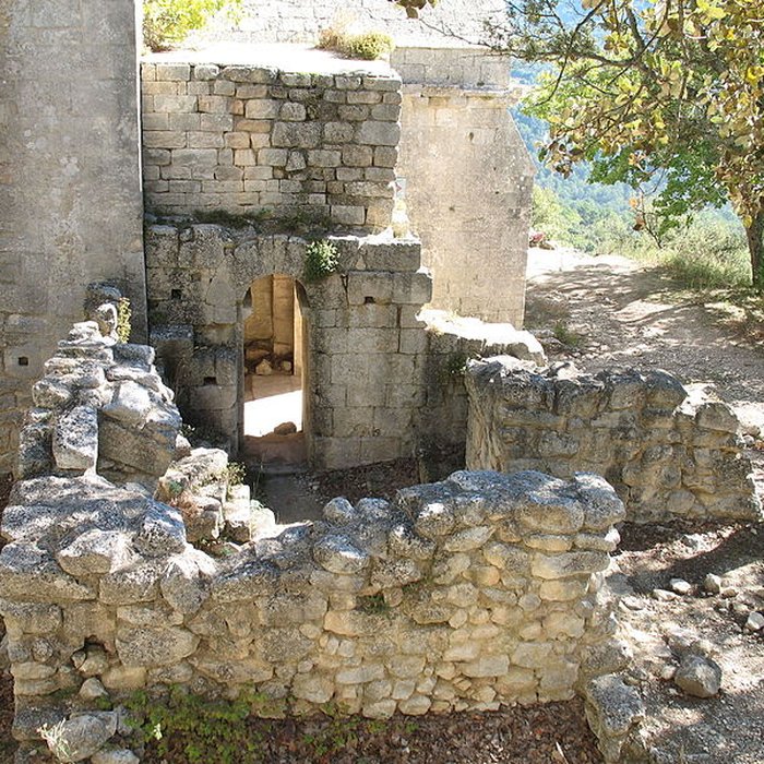 Photo de Chapelle Sainte-Anne-de-Goiron également sur commune de La-Roque-dAnthéron