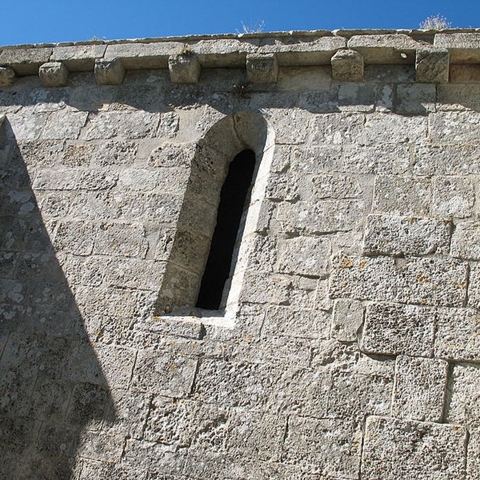 Photo de Chapelle Sainte-Anne-de-Goiron également sur commune de La-Roque-dAnthéron