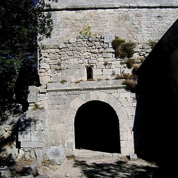 Chapelle Sainte-Anne-de-Goiron également sur commune de Lambesc