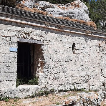 Chapelle Sainte-Anne-de-Goiron également sur commune de Lambesc