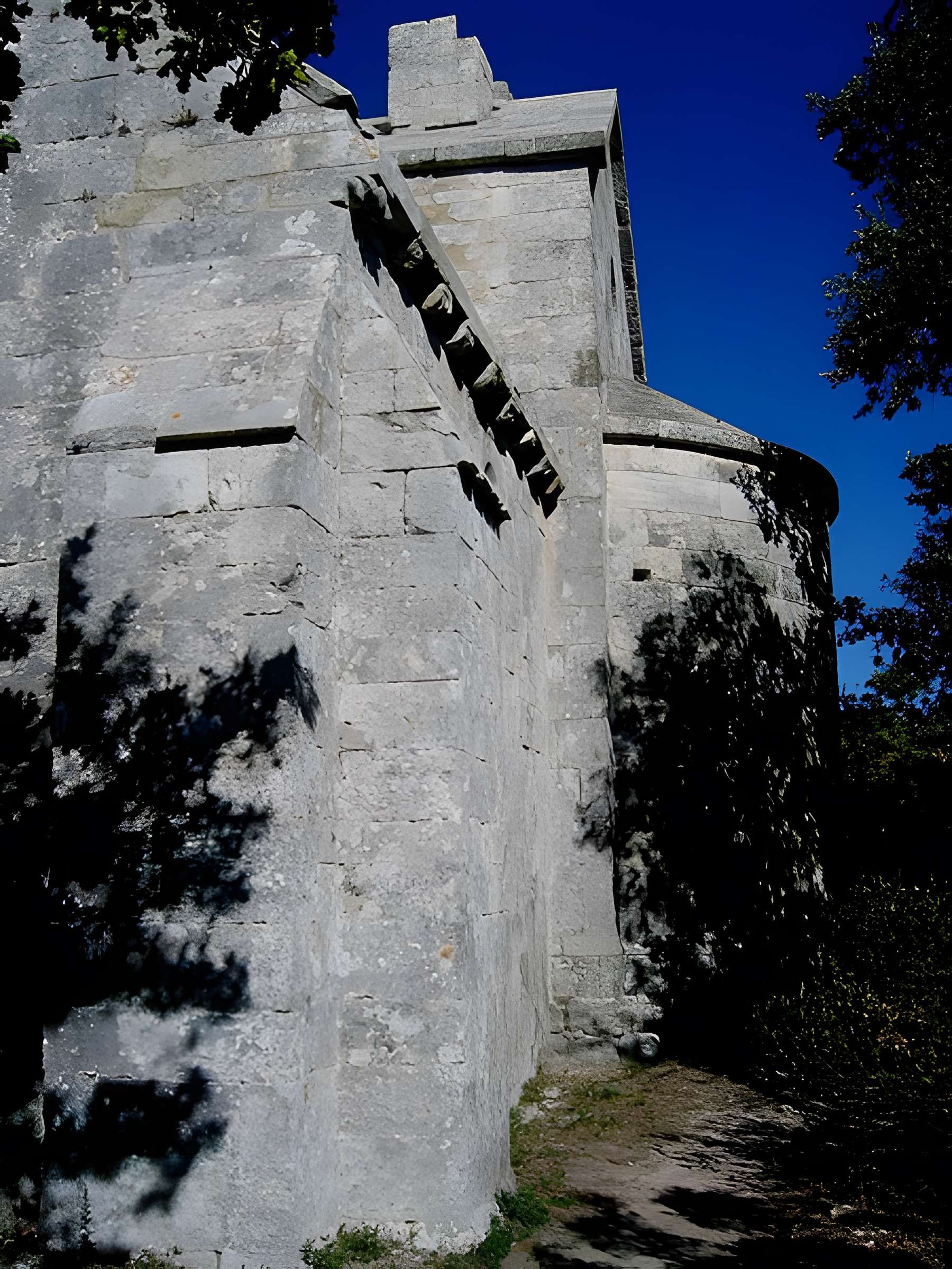 Chapelle Sainte-Anne-de-Goiron (également sur commune de Lambesc)
