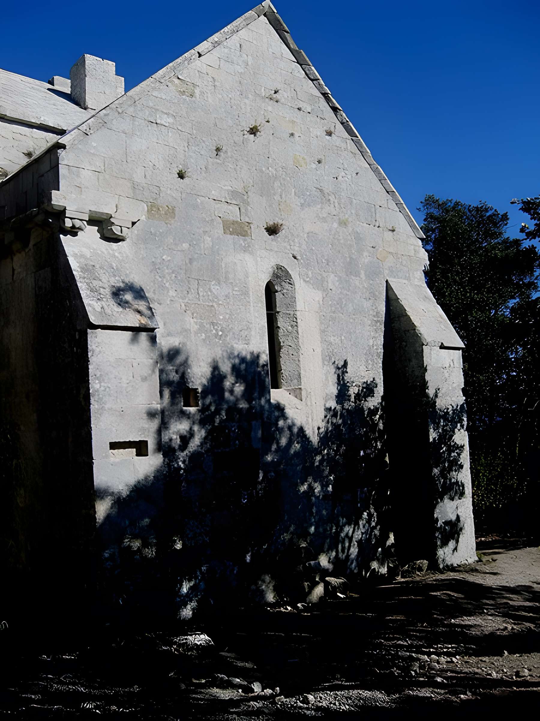 Chapelle Sainte-Anne-de-Goiron (également sur commune de Lambesc)