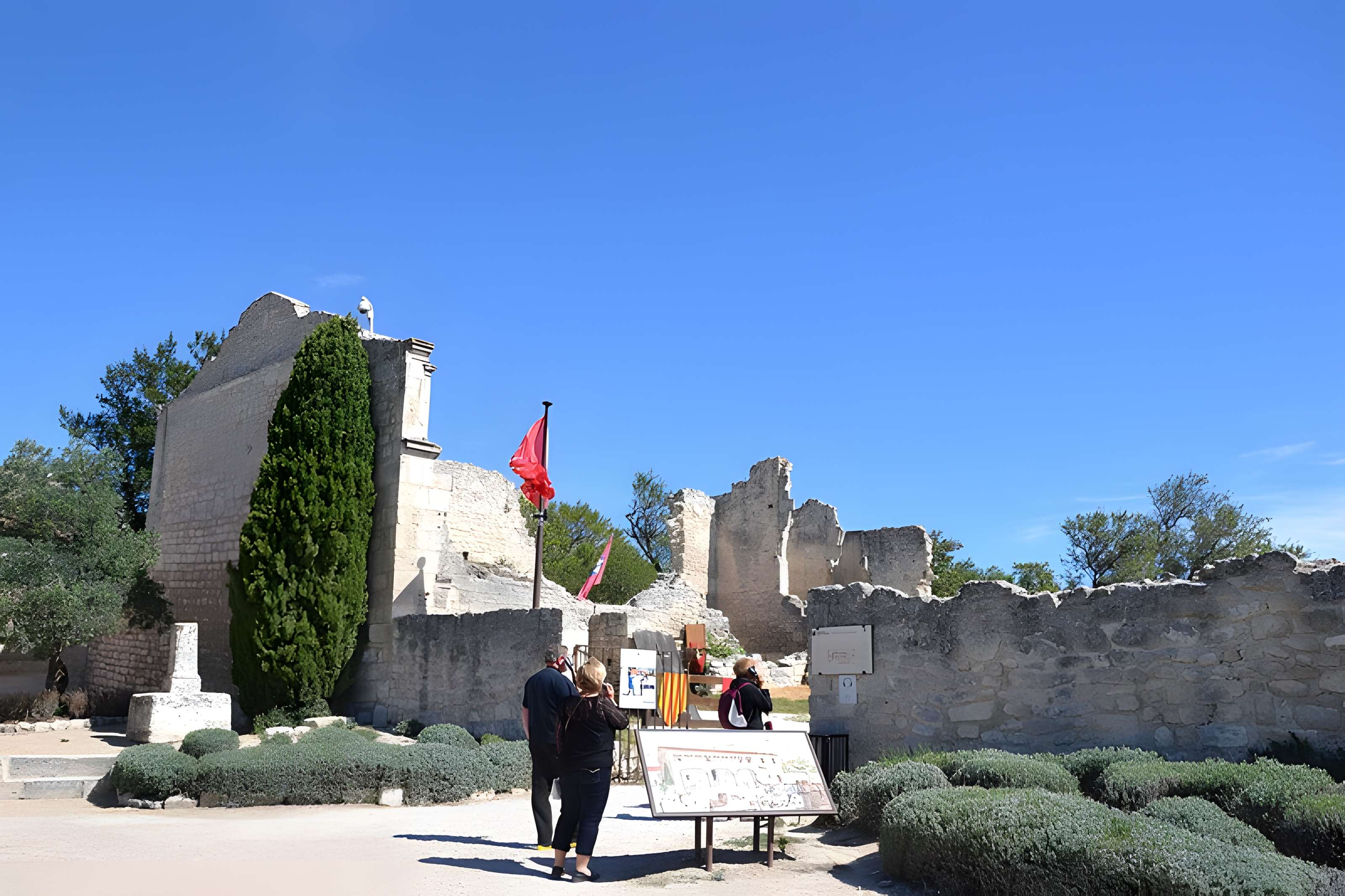 Hôpital (restes de l'ancien)