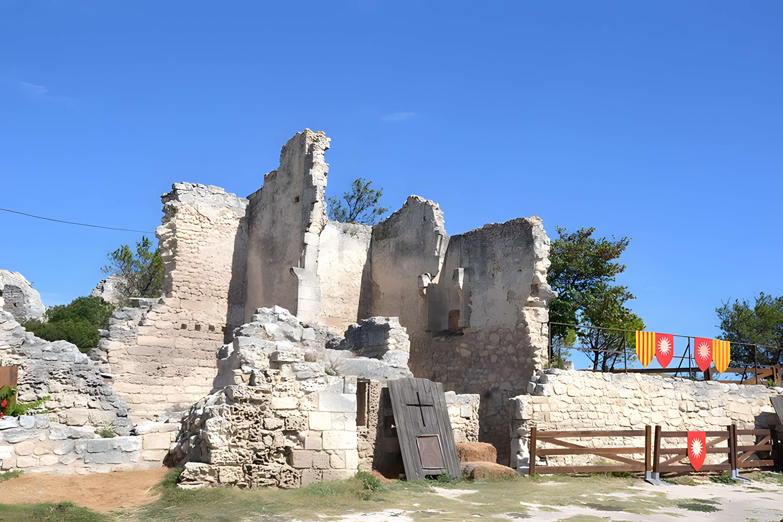 Hôpital (restes de l'ancien)