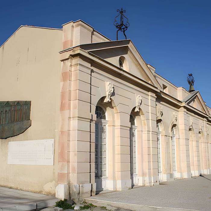 Photo de Voormalig gezondheidsdepot in Marseille