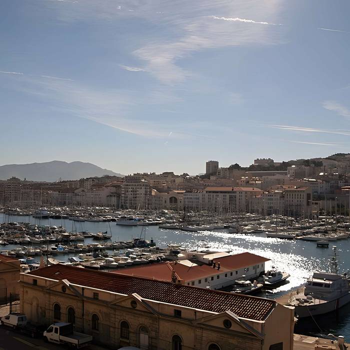 Photo de Voormalig gezondheidsdepot in Marseille