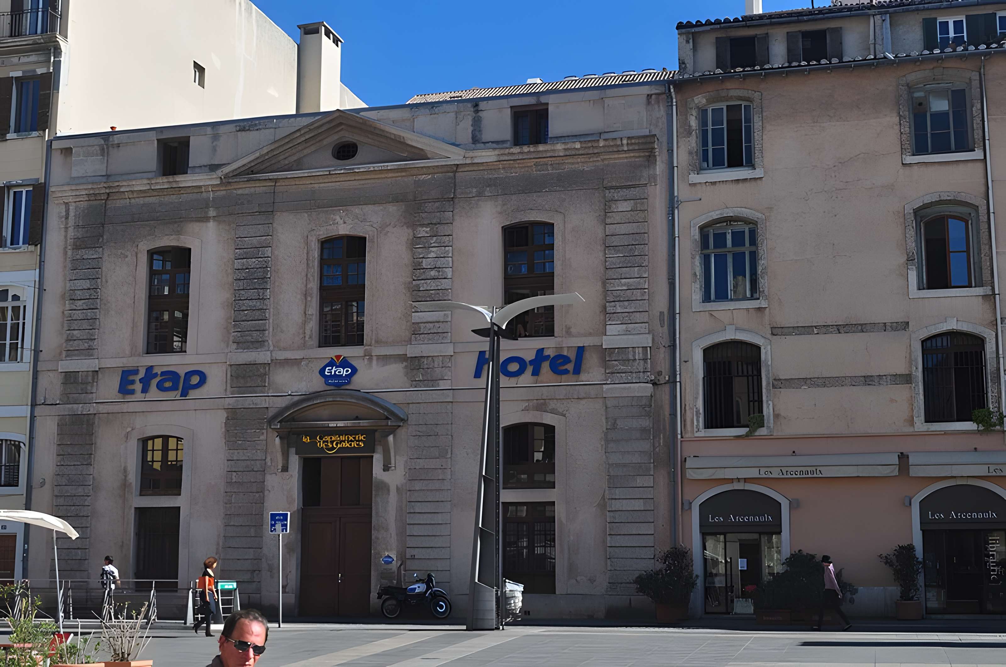 Arsenal des Galères , actuellement entrepôt