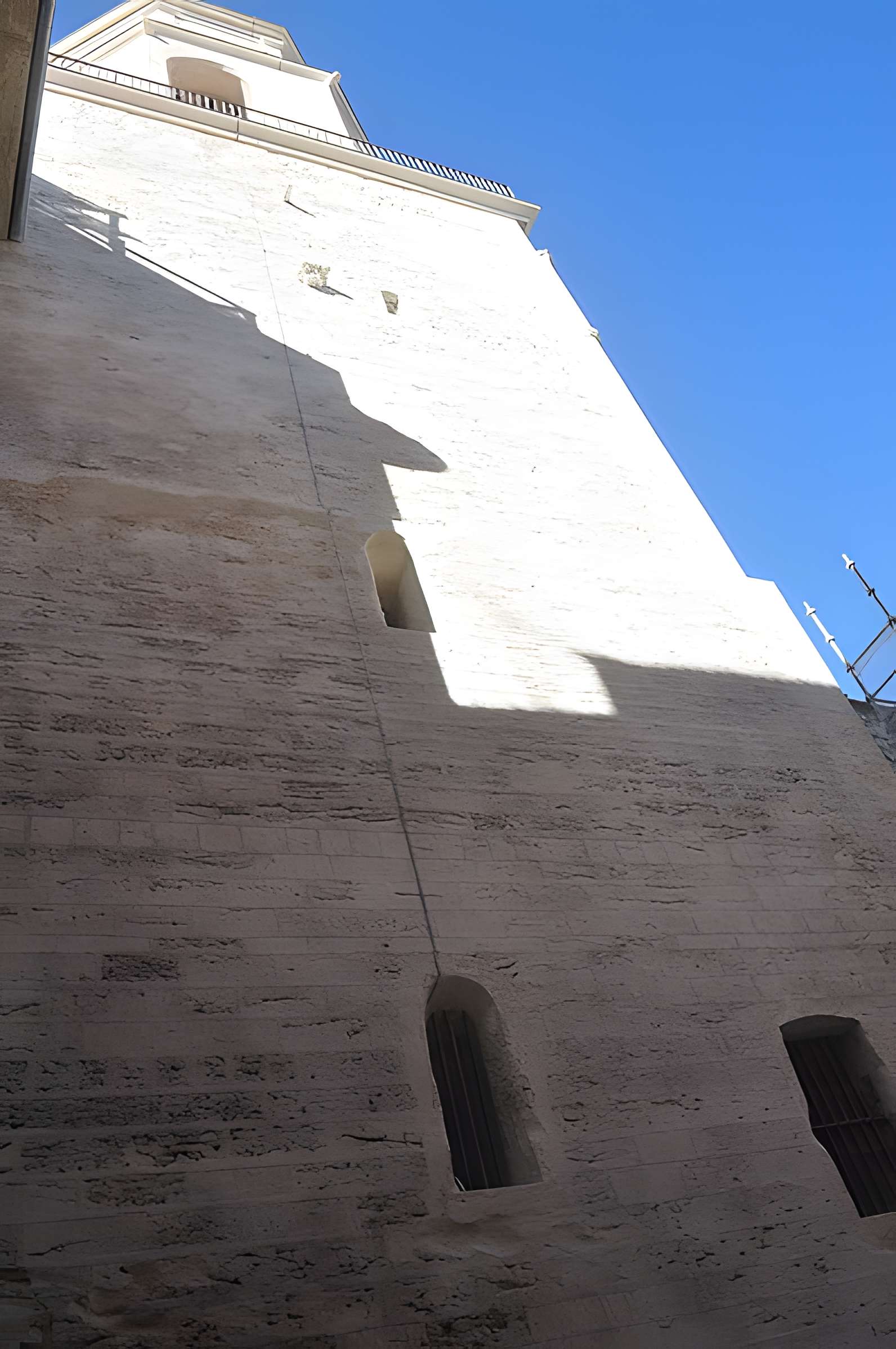 Clocher des Accoules au vieux port