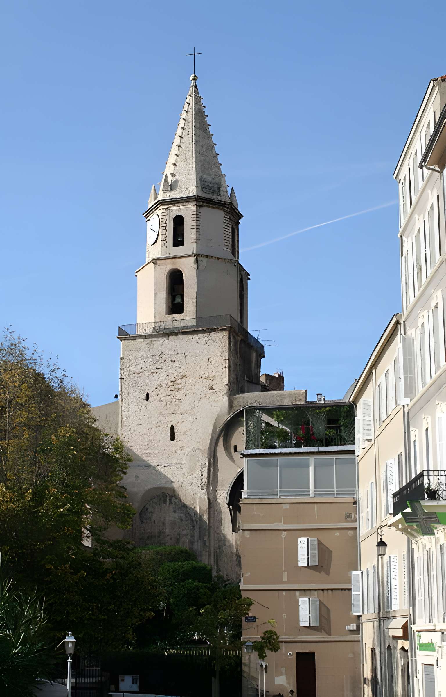 Clocher des Accoules au vieux port