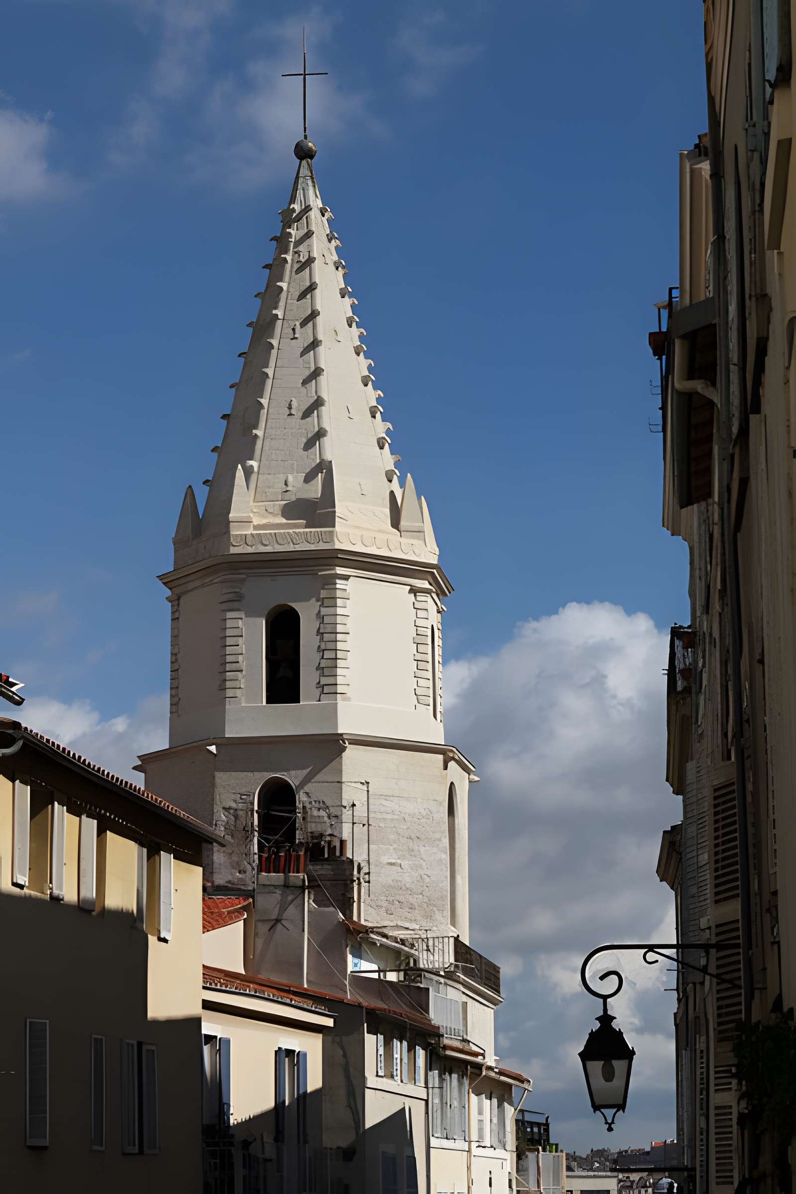 Clocher des Accoules au vieux port