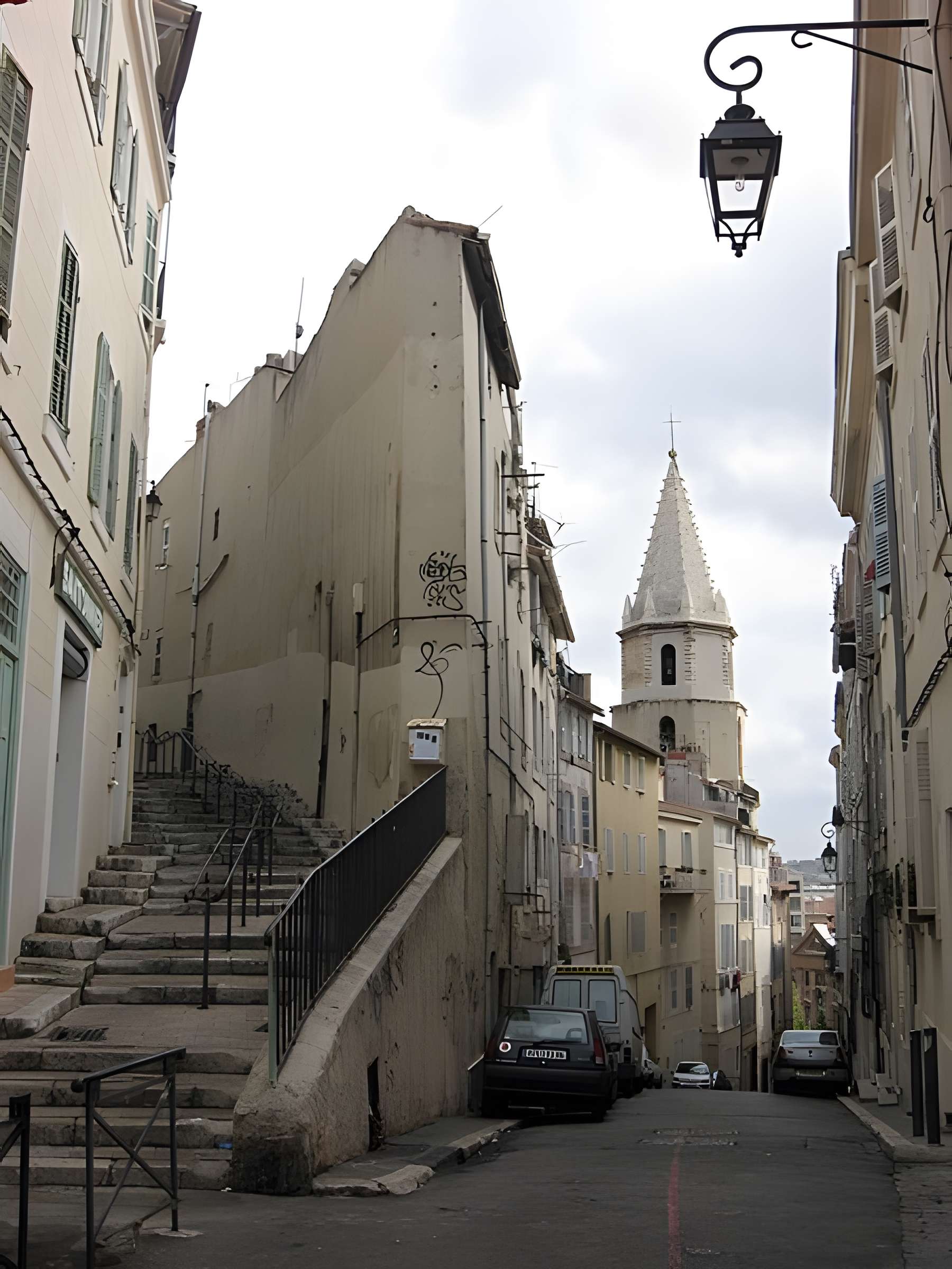Clocher des Accoules au vieux port