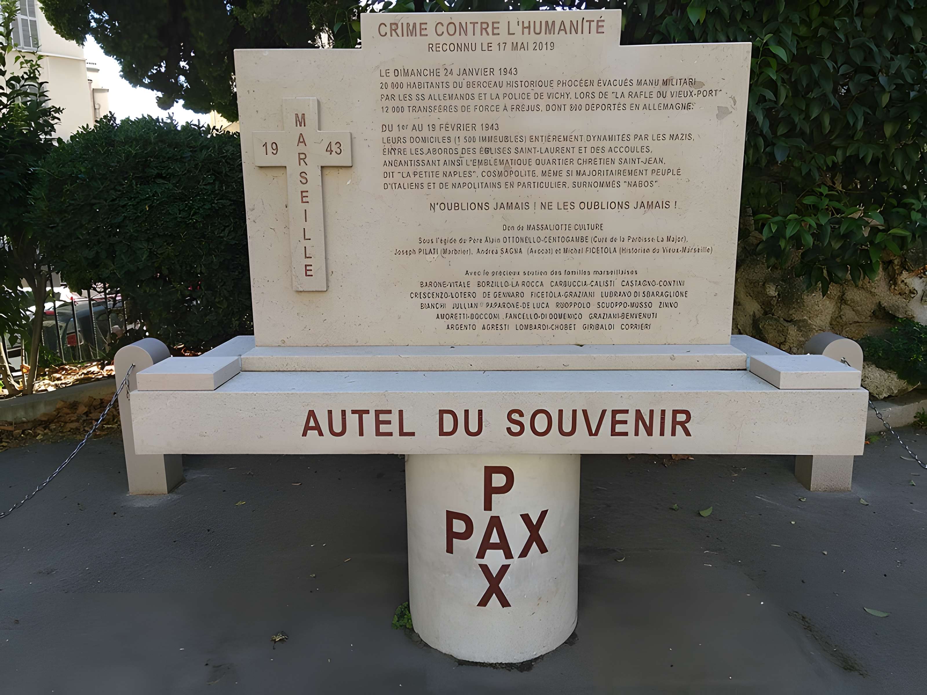 Clocher des Accoules au vieux port