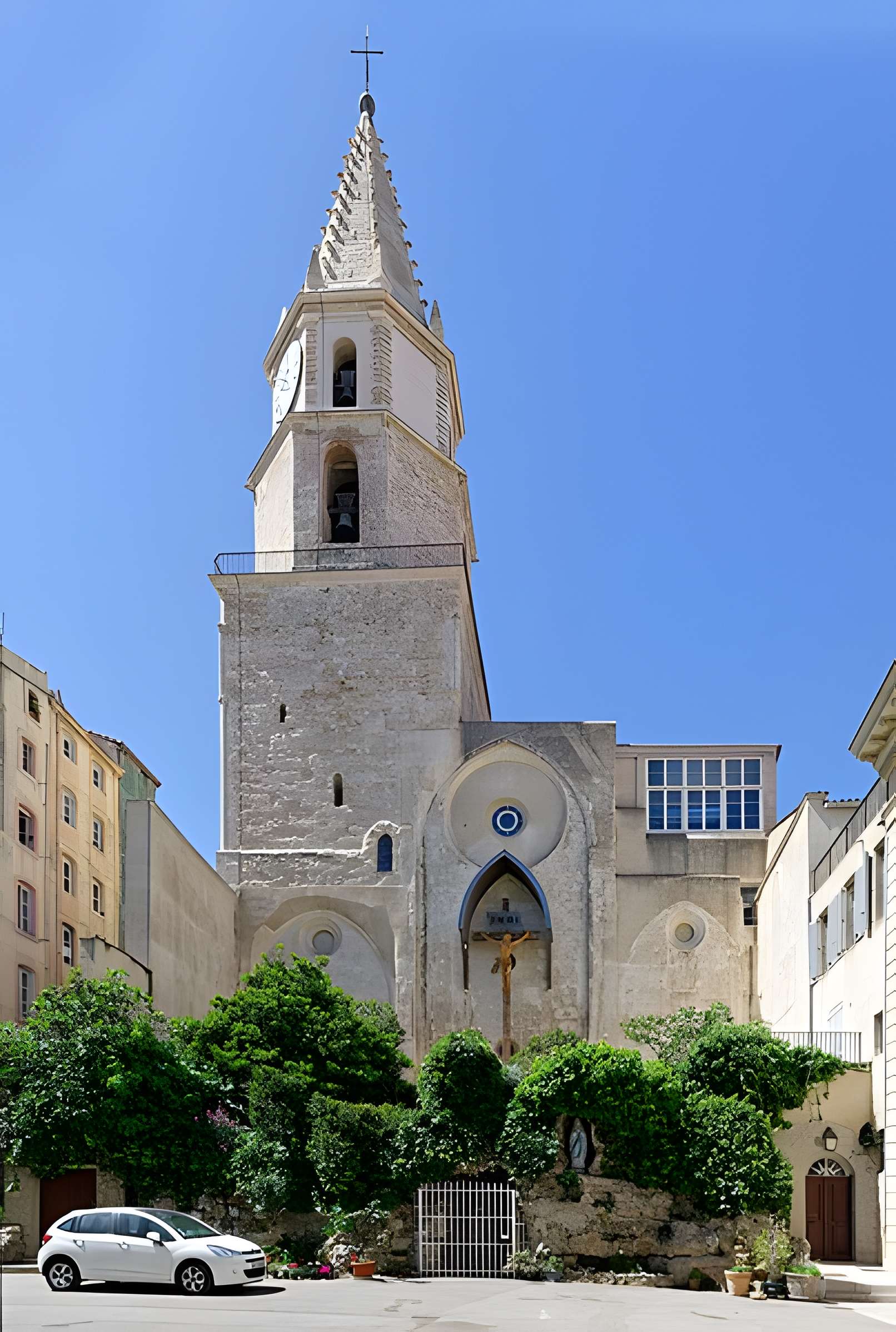 Clocher des Accoules au vieux port