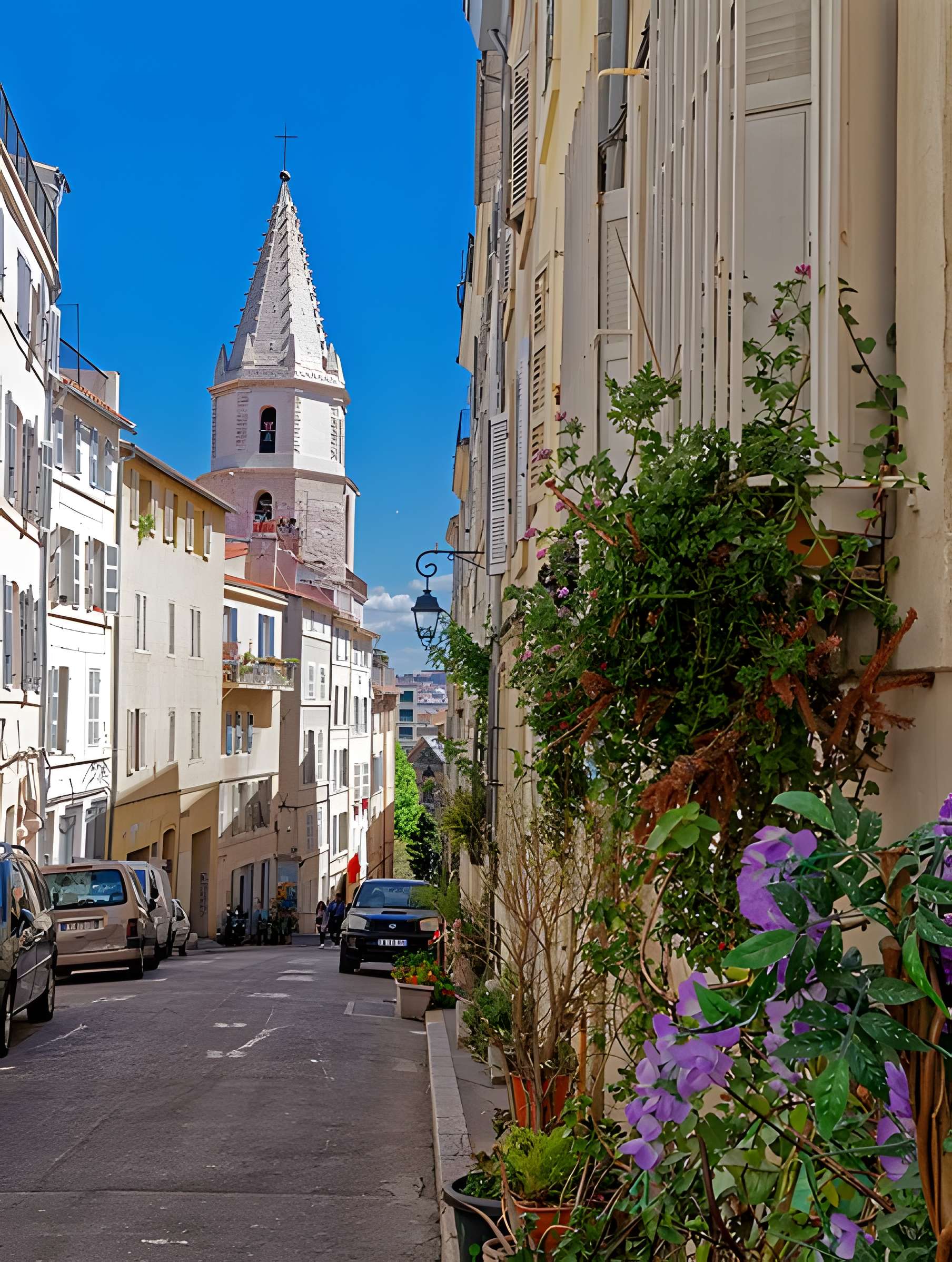 Clocher des Accoules au vieux port