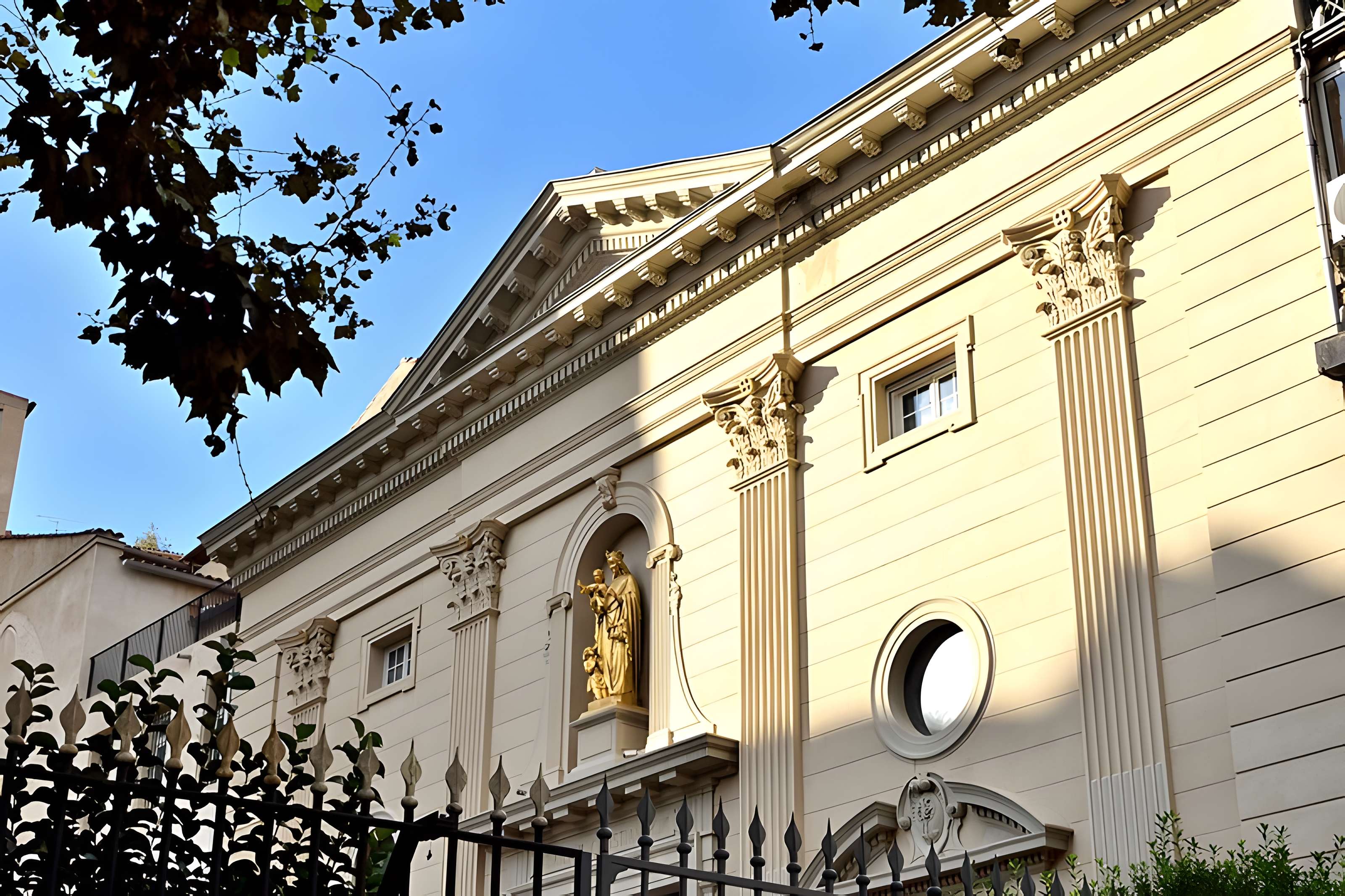 Clocher des Accoules au vieux port