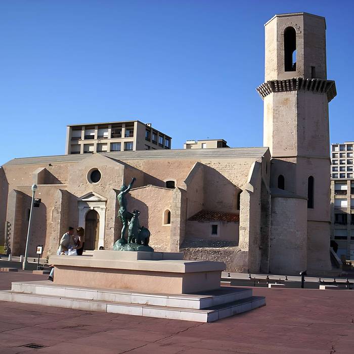 Photo de Eglise et baptistère Saint-Laurent
