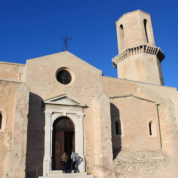Photo de Eglise et baptistère Saint-Laurent