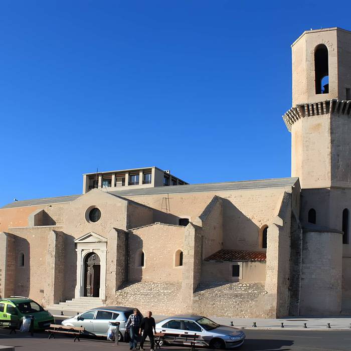 Photo de Eglise et baptistère Saint-Laurent
