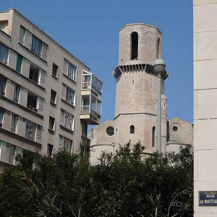Photo de Eglise et baptistère Saint-Laurent
