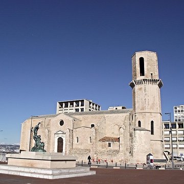 Eglise et baptistère Saint-Laurent
