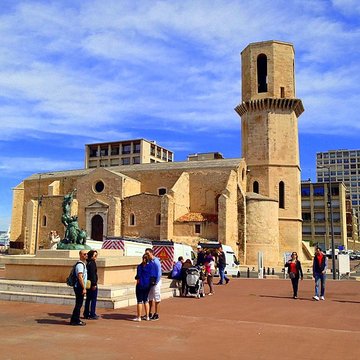 Eglise et baptistère Saint-Laurent