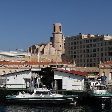 Eglise et baptistère Saint-Laurent