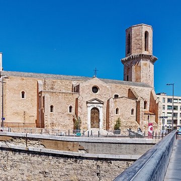 Eglise et baptistère Saint-Laurent