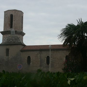 Eglise et baptistère Saint-Laurent