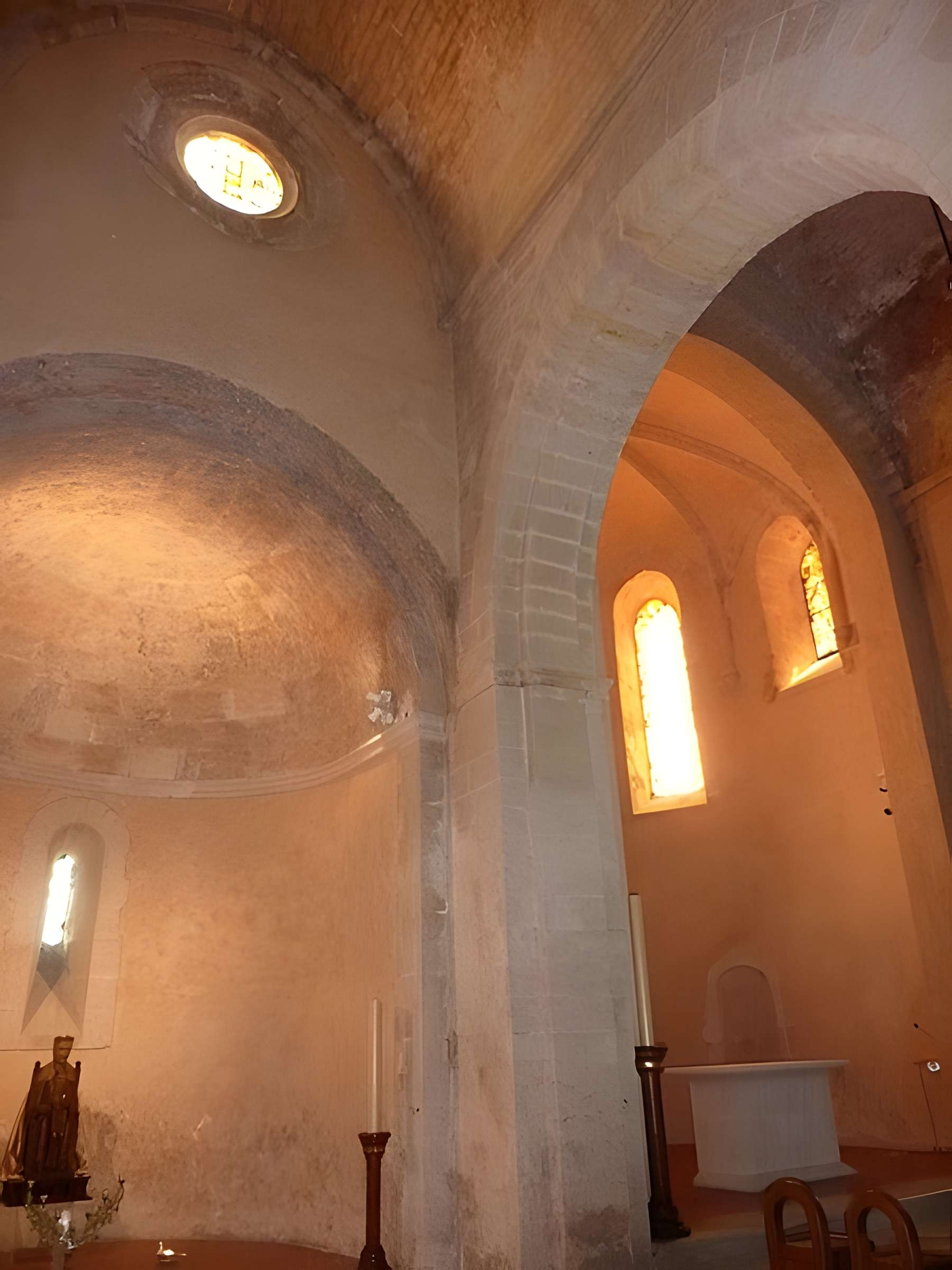 Eglise et baptistère Saint-Laurent