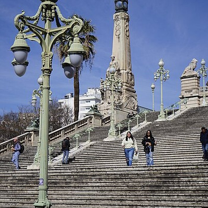 Photo de Escalier monumental daccès à la gare Saint-Charles