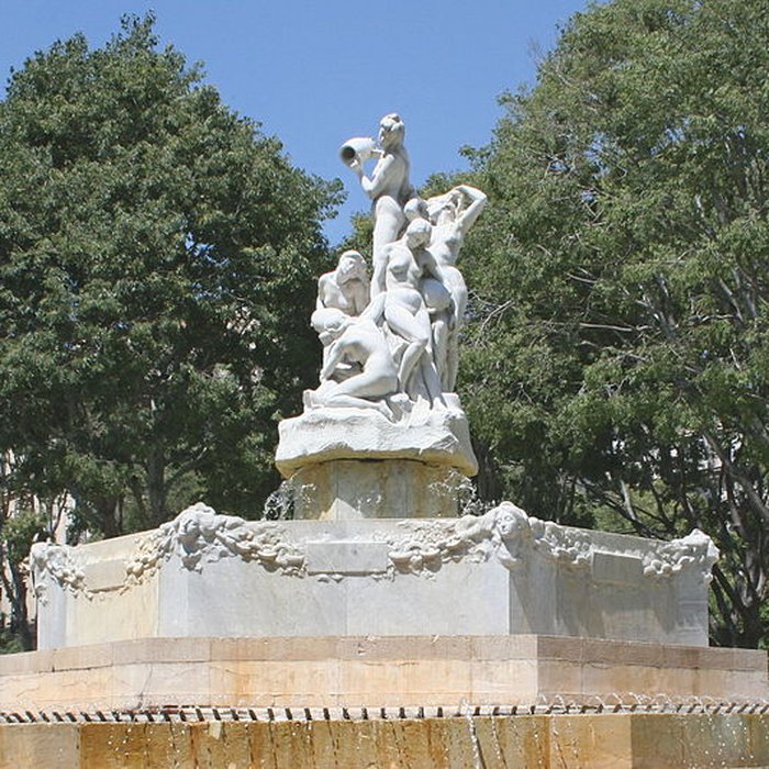 Photo de Fontaine des Danaïdes