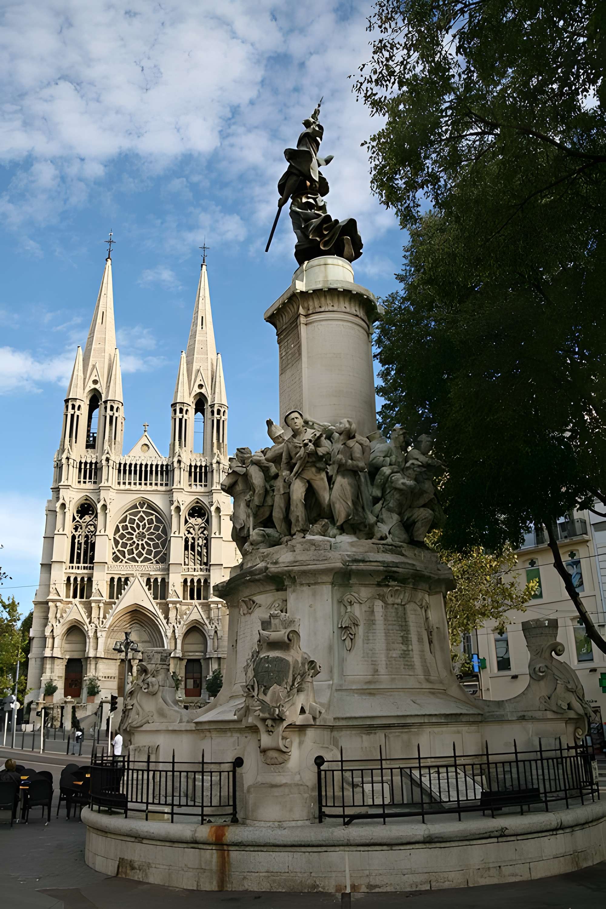 Monument des Mobiles du Bouches-du-Rhône