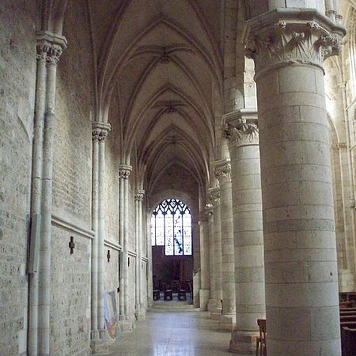 Photo de Collégiale Notre-Dame dAuffay