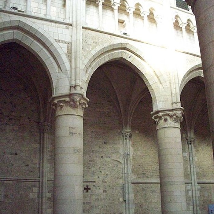 Photo de Collégiale Notre-Dame dAuffay