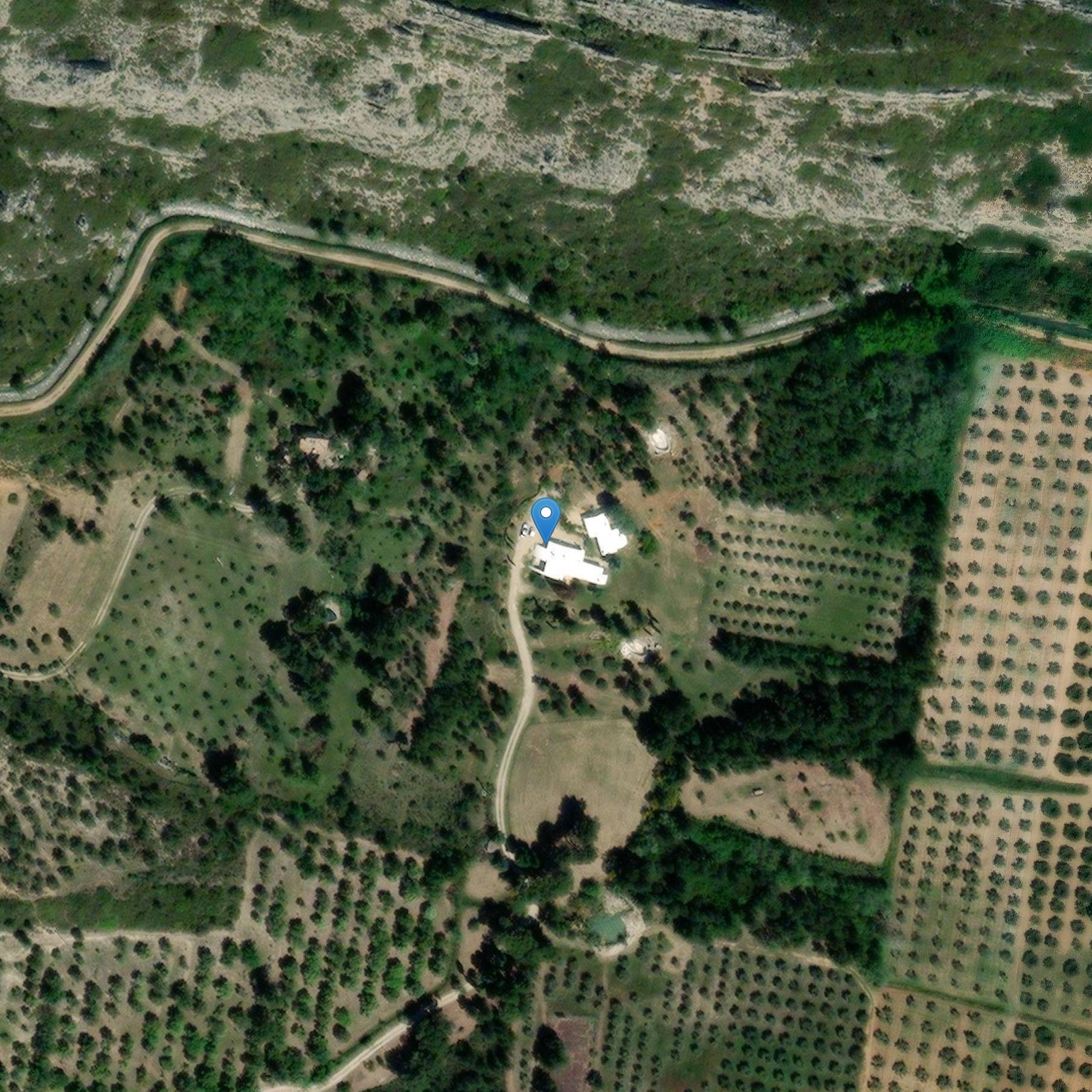 Photo de Les Eyrascles, house of architect André Bruyère, located in the Chanousses district