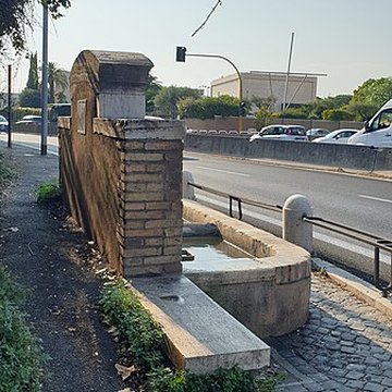 Antique voie aurélienne également sur commune de Maussane