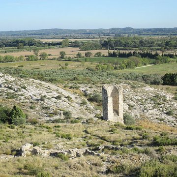 Vestiges de l’ancien château et du bourg castral de Castillon