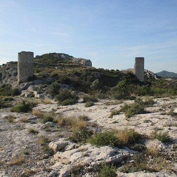 Vestiges de l’ancien château et du bourg castral de Castillon