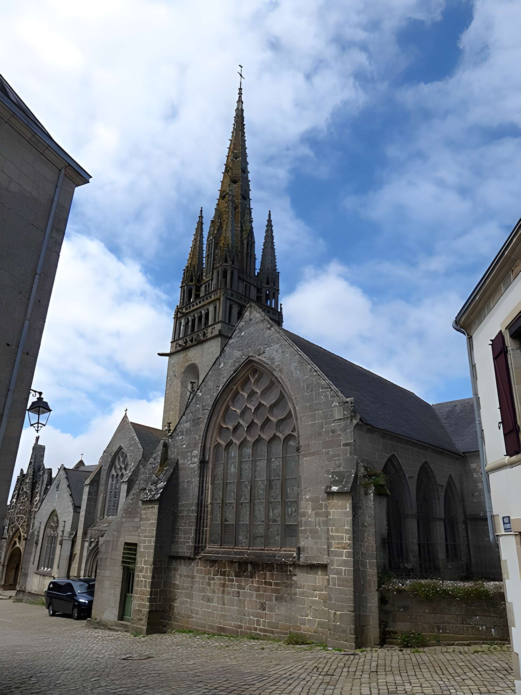 Collégiale Notre-Dame de Roscudon