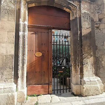 Hôtel de Mauléon dit aussi hôtel Charles de Raoulx