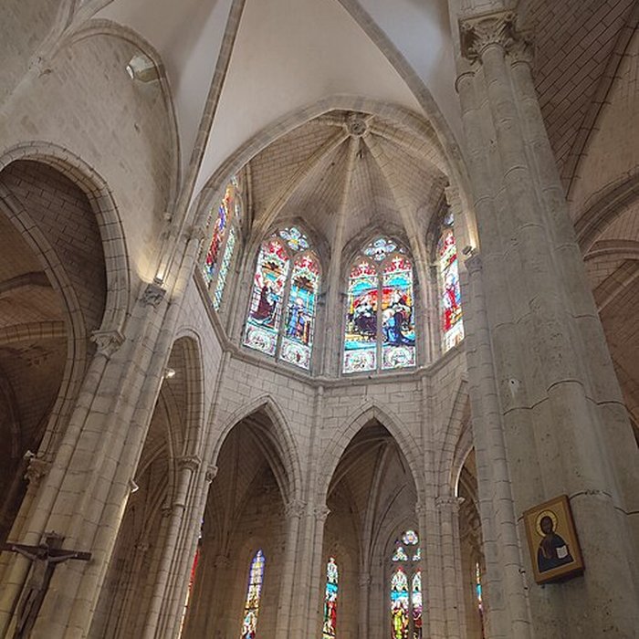 Photo de Collégiale Notre-Dame dUzeste