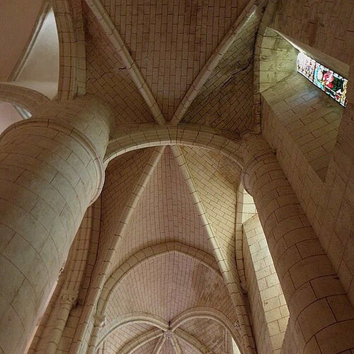 Photo de Collégiale Notre-Dame dUzeste