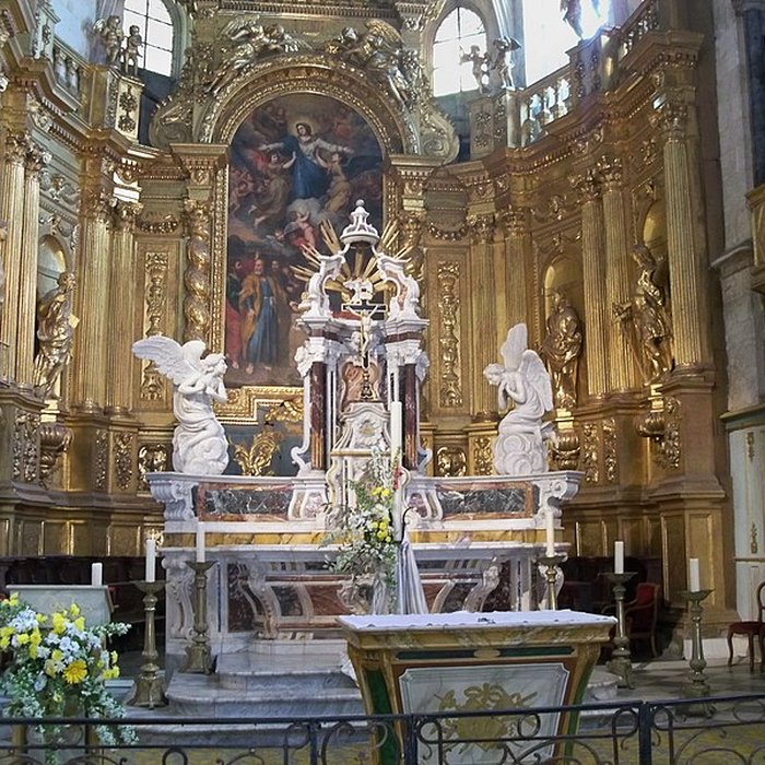 Photo de Collégiale Notre-Dame-des-Anges de LIsle-sur-la-Sorgue