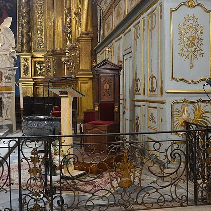 Photo de Collégiale Notre-Dame-des-Anges de LIsle-sur-la-Sorgue