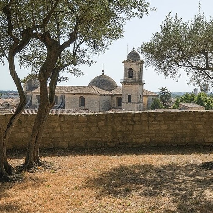 Photo de Collégiale Notre-Dame-des-Pommiers de Beaucaire
