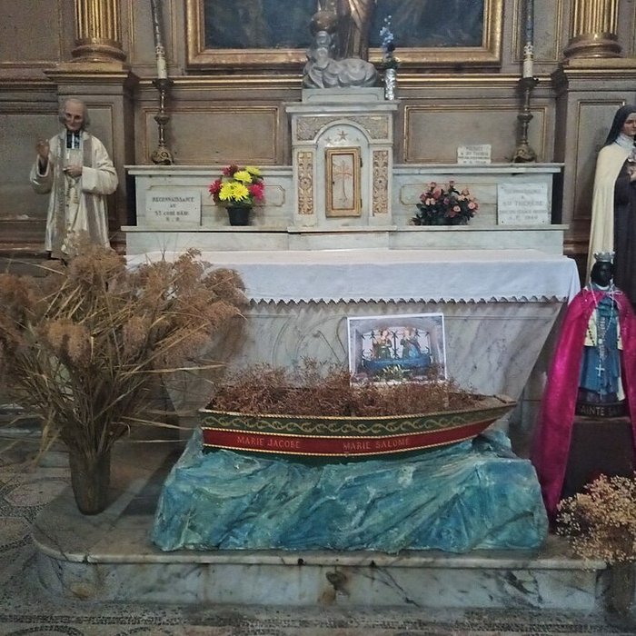 Photo de Collégiale Notre-Dame-des-Pommiers de Beaucaire