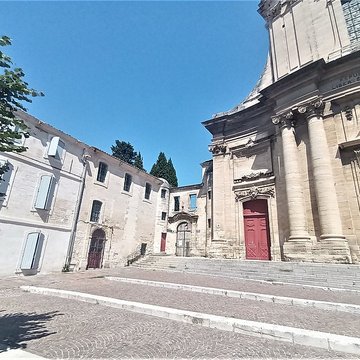 Collégiale Notre-Dame-des-Pommiers de Beaucaire